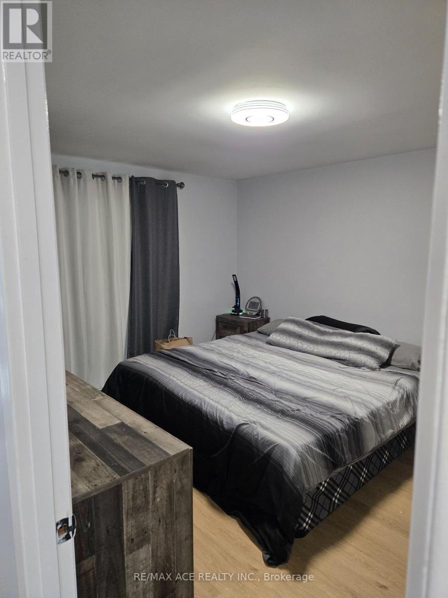 28 Bridlington Road, London South (South Y), Ontario  N6E 1X4 - Photo 21 - X12449543