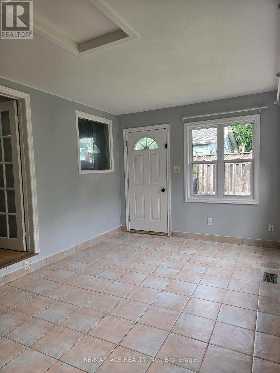 28 Bridlington Road, London South (South Y), Ontario  N6E 1X4 - Photo 26 - X12449543