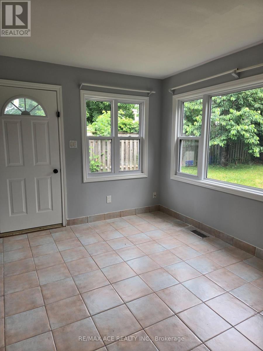 28 Bridlington Road, London South (South Y), Ontario  N6E 1X4 - Photo 27 - X12449543