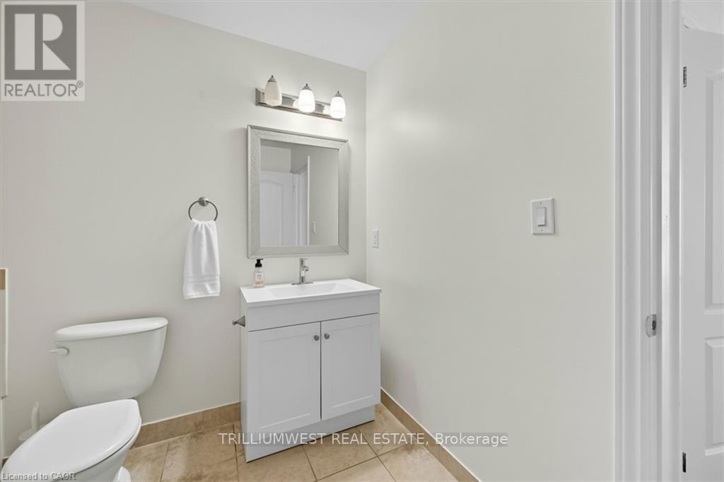 524 - 8111 Forest Glen Drive, Niagara Falls (Mt. Carmel), Ontario  L2H 2Y7 - Photo 21 - X12449545