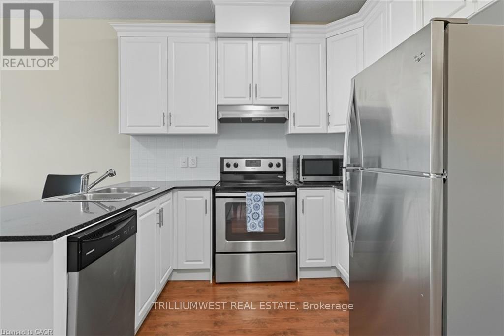 524 - 8111 Forest Glen Drive, Niagara Falls (Mt. Carmel), Ontario  L2H 2Y7 - Photo 9 - X12449545