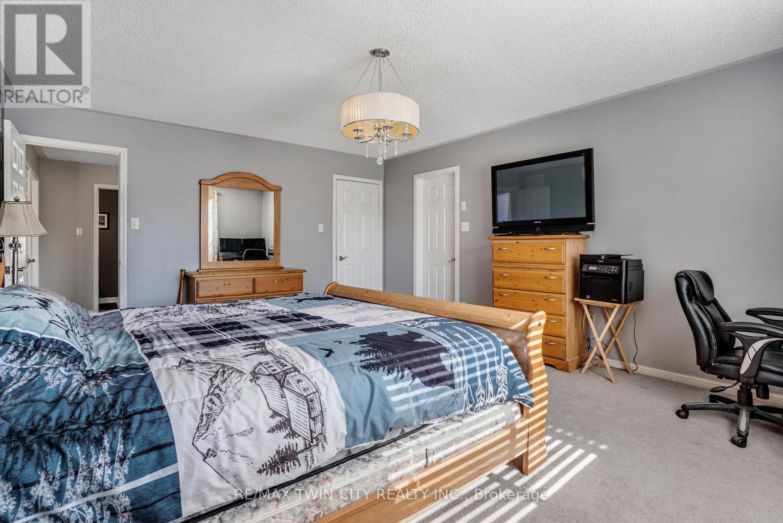 795 Saginaw Parkway, Cambridge, Ontario  N1T 1R3 - Photo 26 - X12449556