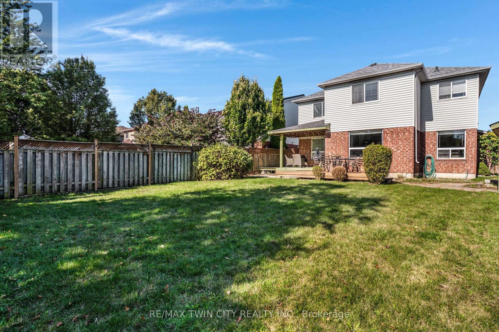 795 Saginaw Parkway, Cambridge, Ontario  N1T 1R3 - Photo 41 - X12449556