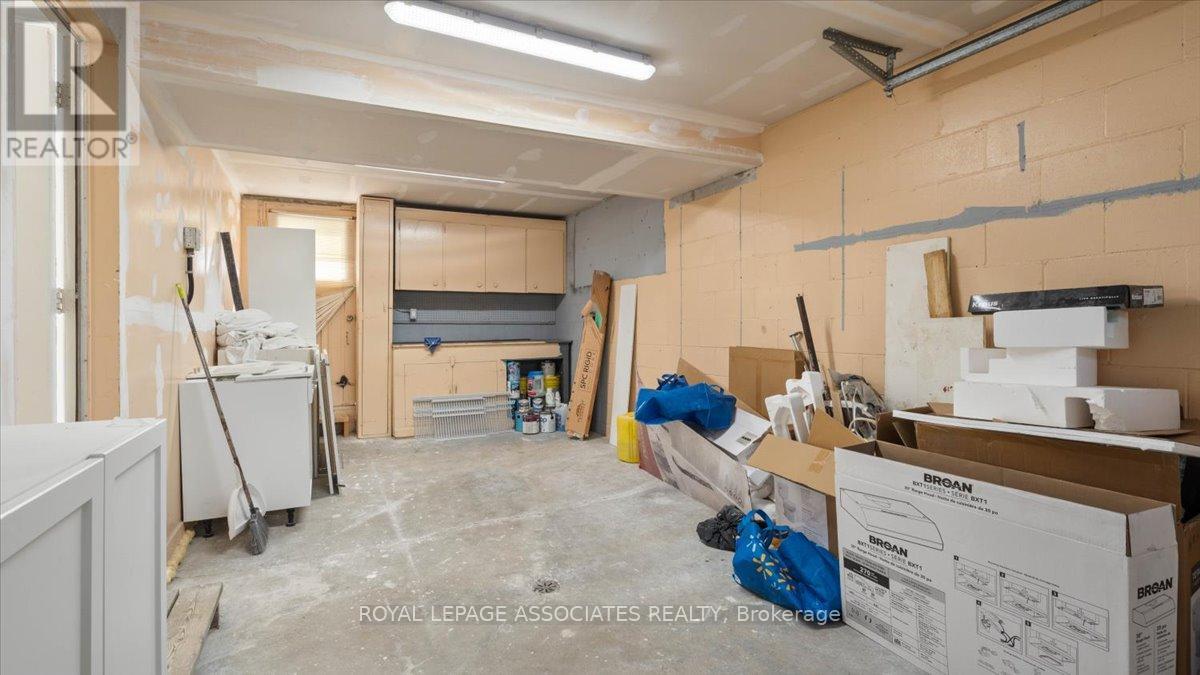 27 Janlyn Crescent, Belleville (Belleville Ward), Ontario  K8N 1L1 - Photo 24 - X12449565