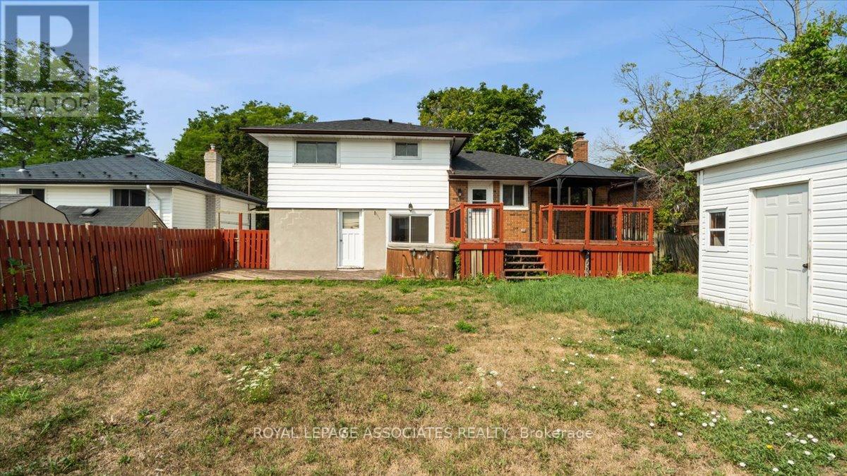 27 Janlyn Crescent, Belleville (Belleville Ward), Ontario  K8N 1L1 - Photo 27 - X12449565