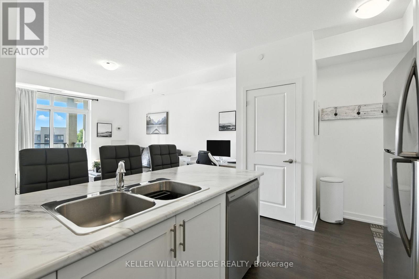 338 - 125 Shoreview Place, Hamilton (Lakeshore), Ontario  L8E 6G4 - Photo 10 - X12449567