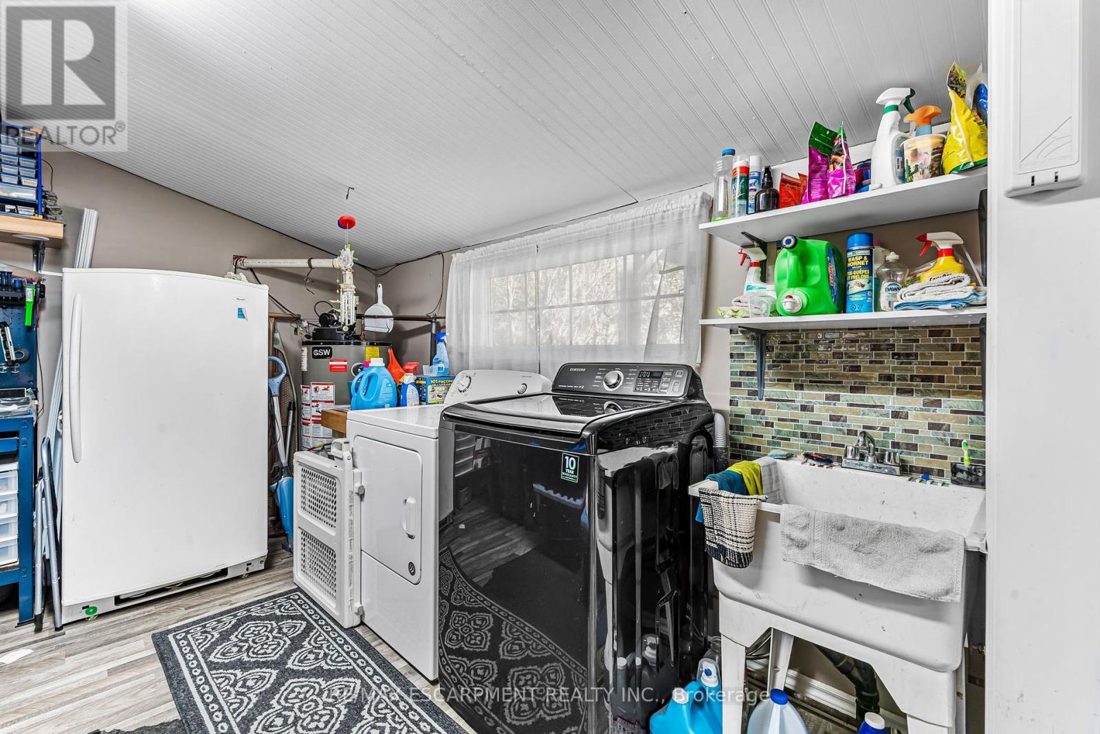 620 Cedar Street, Haldimand (Dunnville), Ontario  N1A 2J6 - Photo 24 - X12449582