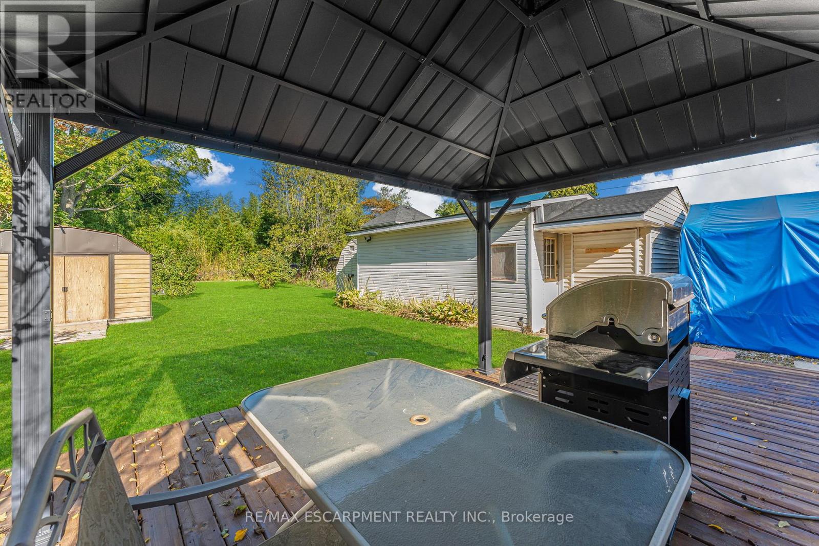 620 Cedar Street, Haldimand (Dunnville), Ontario  N1A 2J6 - Photo 36 - X12449582
