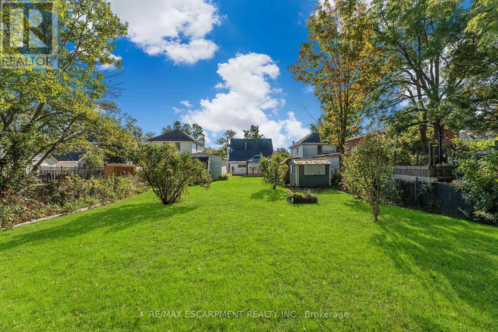 620 Cedar Street, Haldimand (Dunnville), Ontario  N1A 2J6 - Photo 42 - X12449582