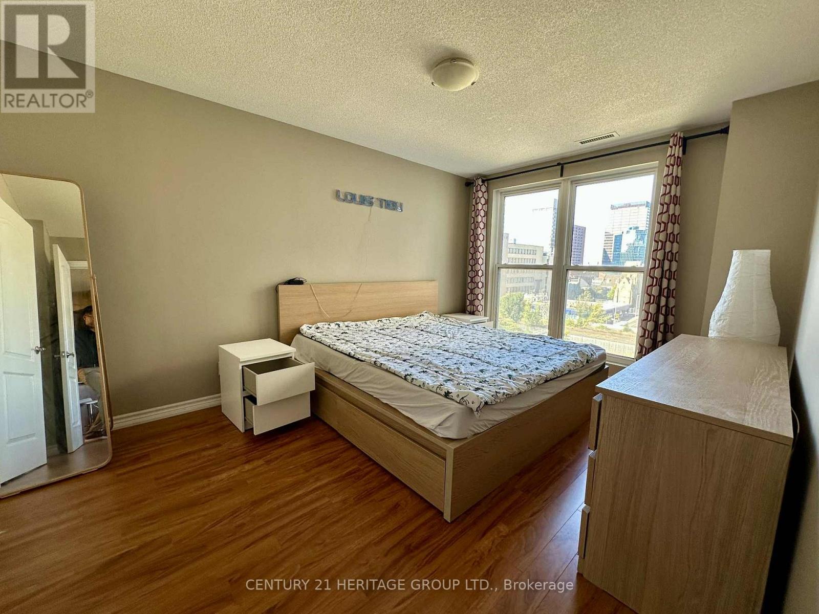 715 - 135 James Street S, Hamilton, Ontario  L8P 2Z6 - Photo 4 - X12449583