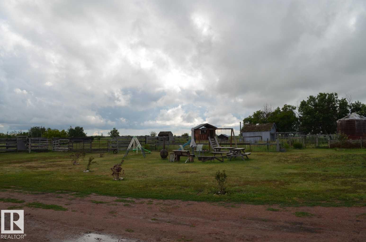 14123 Twp Rd 404, Rural Flagstaff County, Alberta  T0B 1N0 - Photo 29 - E4450265