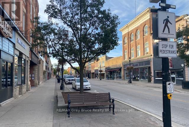 958 2nd Avenue E, Owen Sound, Ontario  N4K 2H6 - Photo 41 - X12426724