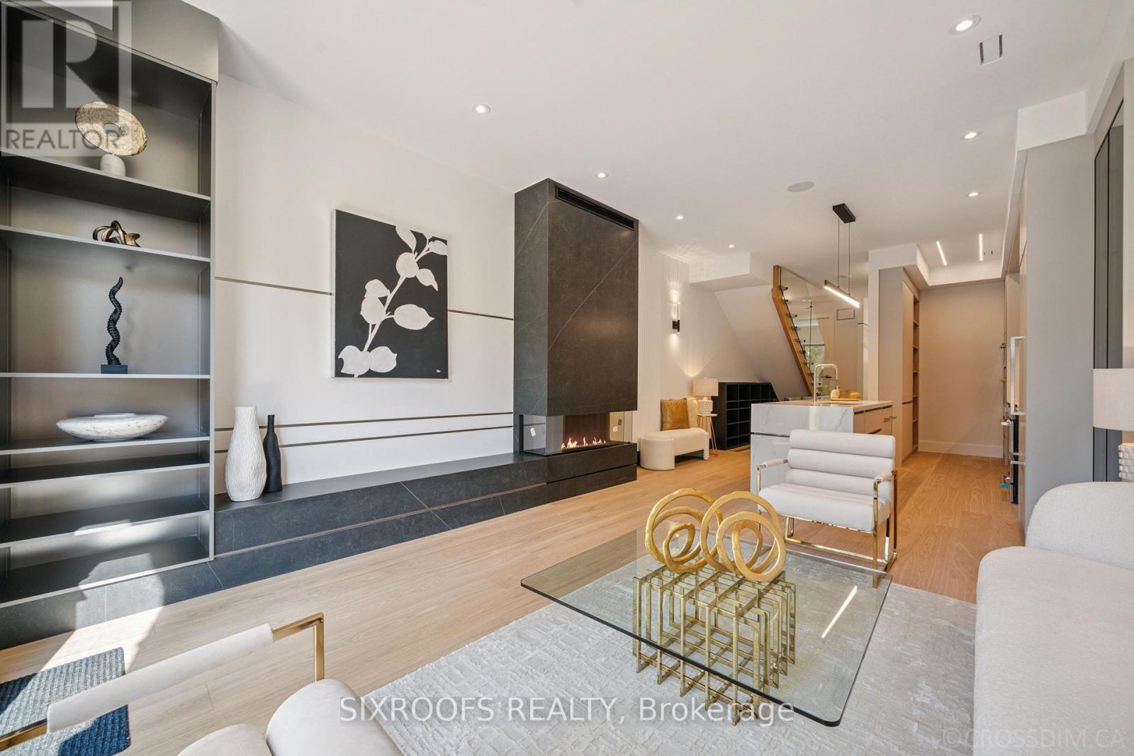 44a Alcina Avenue, Toronto, Ontario  M6G 2E8 - Photo 18 - C12449622