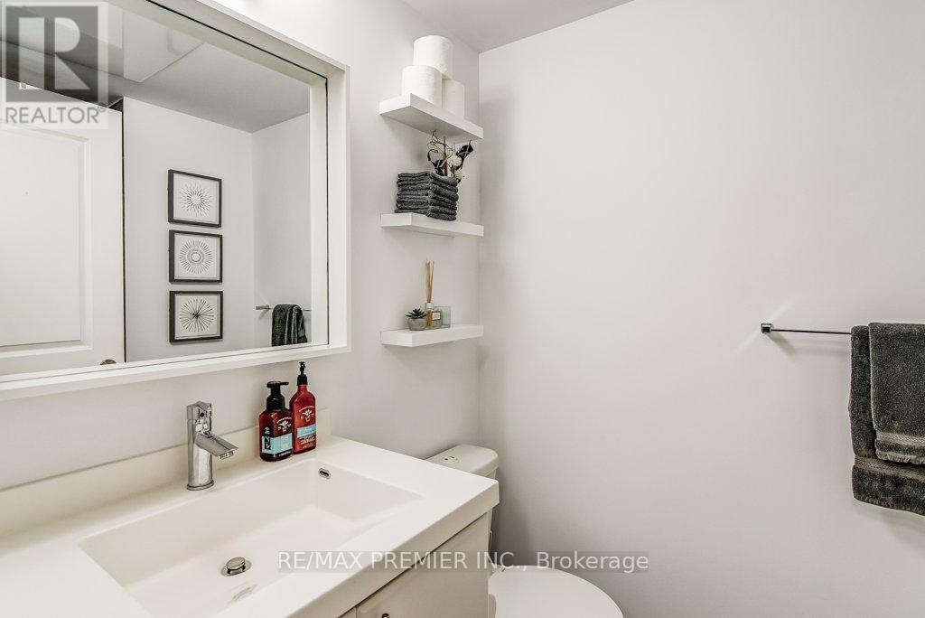 414 - 560 Front Street W, Toronto, Ontario  M5V 1C1 - Photo 9 - C12449638