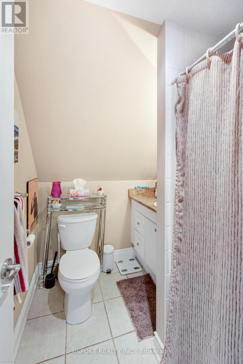 641 Ossington Avenue, Toronto, Ontario  M6G 3T6 - Photo 27 - C12449762