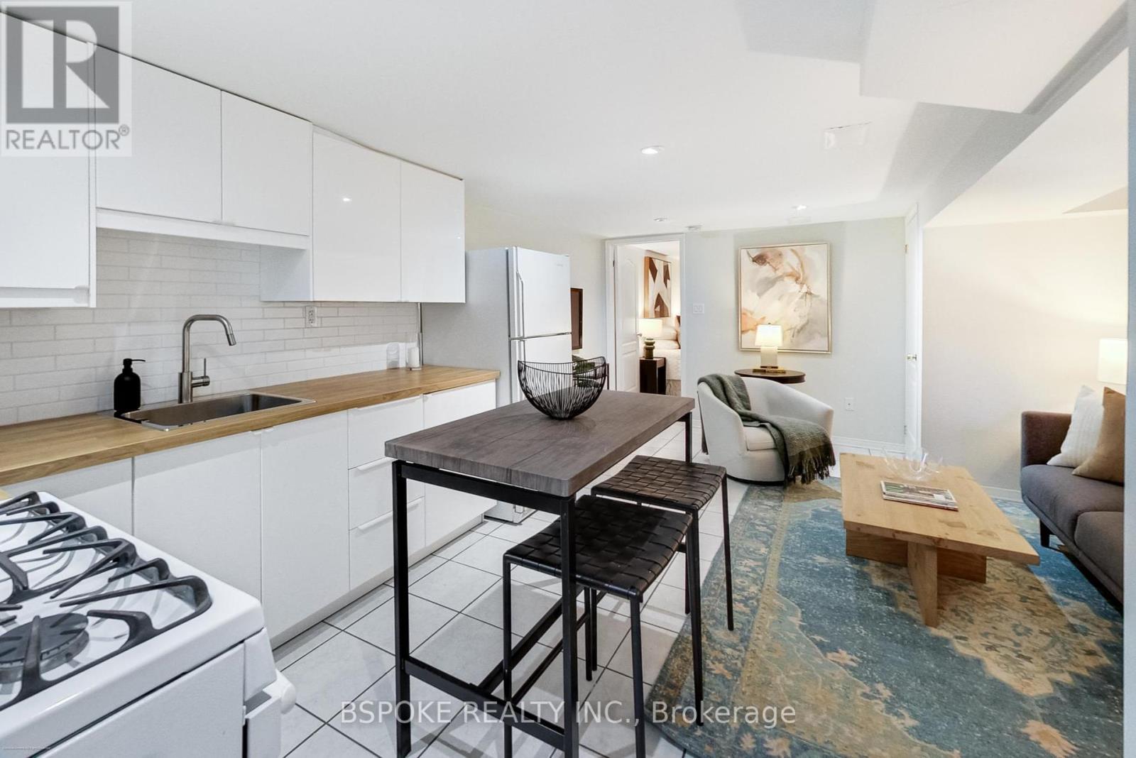 641 Ossington Avenue, Toronto, Ontario  M6G 3T6 - Photo 33 - C12449762