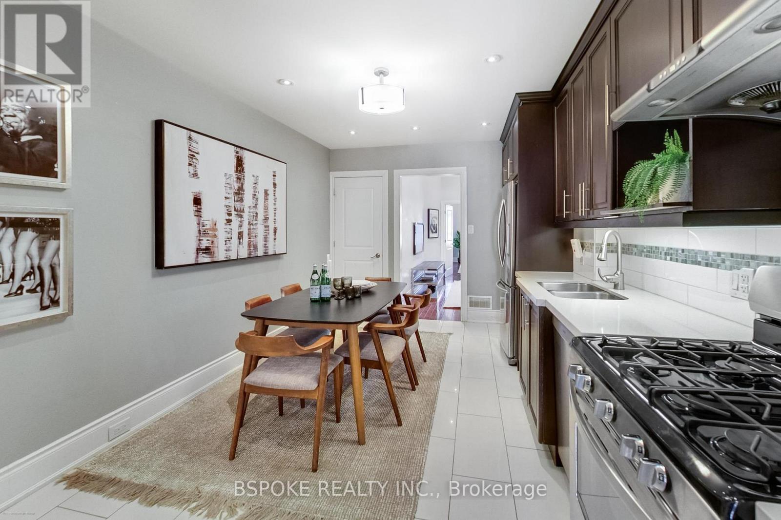 641 Ossington Avenue, Toronto, Ontario  M6G 3T6 - Photo 7 - C12449762