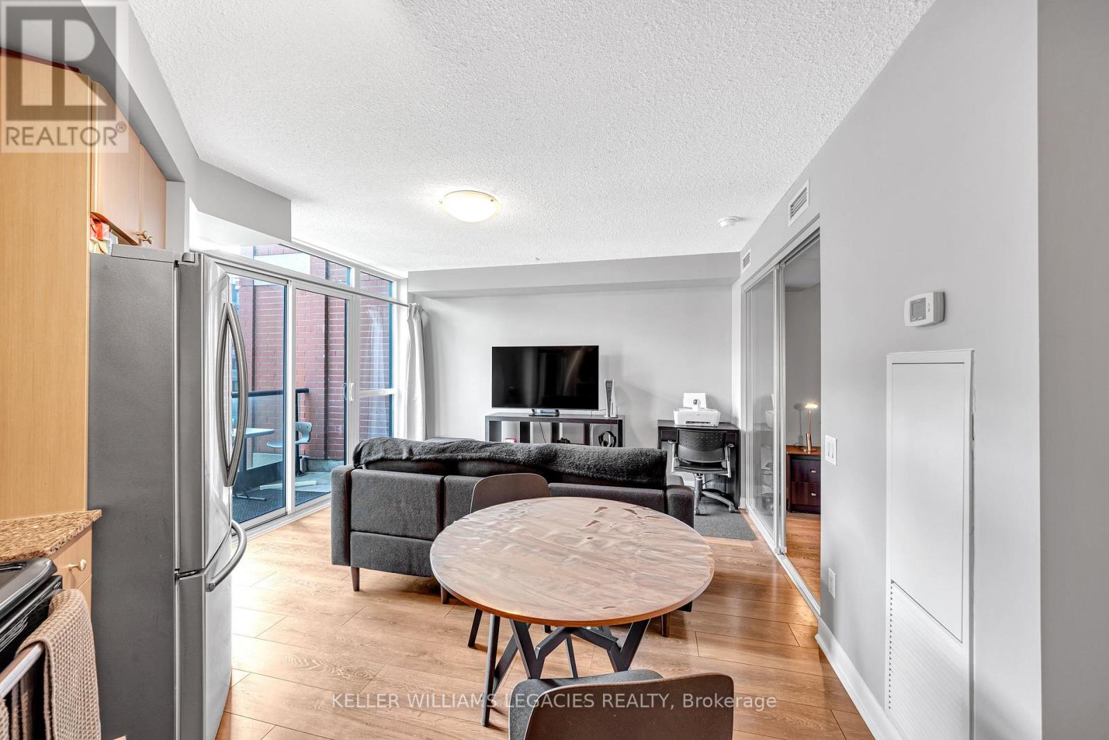 646 - 525 Wilson Avenue, Toronto, Ontario  M3H 0A7 - Photo 8 - C12449768