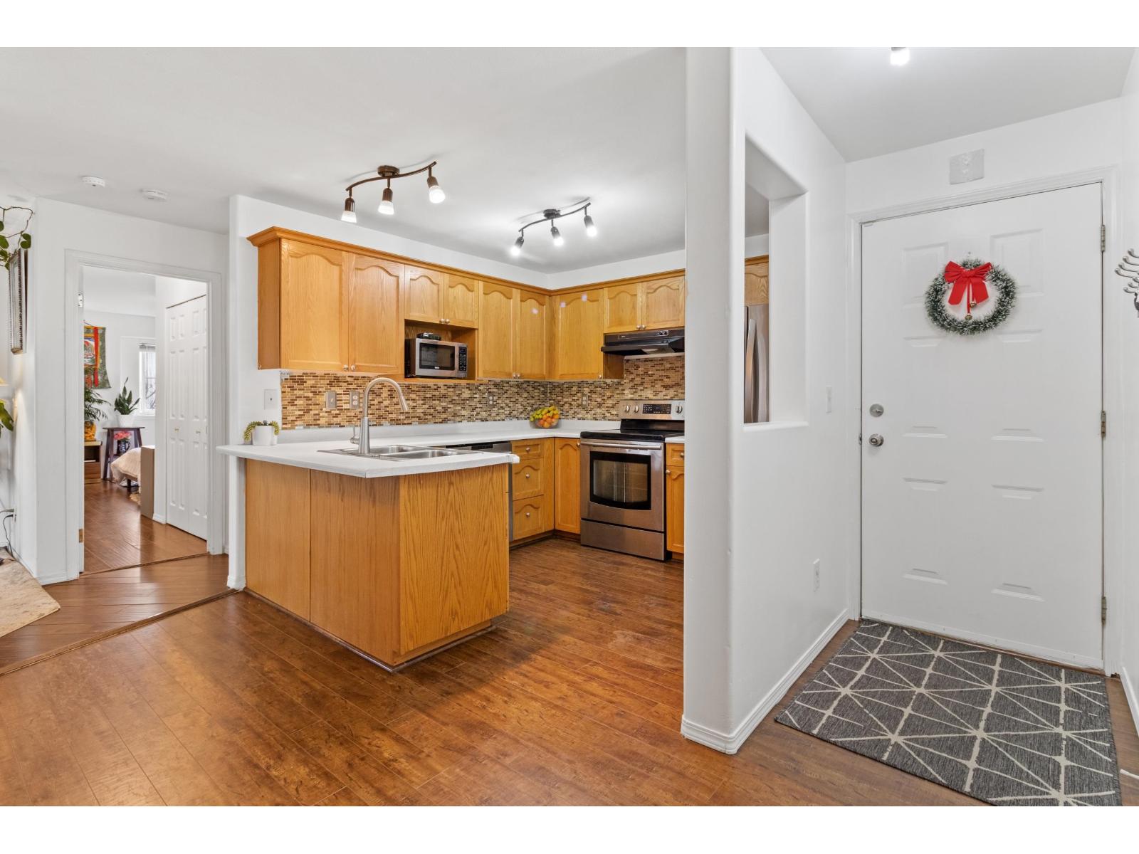 25 5915 Vedder Road, Garrison Crossing, Chilliwack, British Columbia  V2R 1C3 - Photo 5 - R3055887