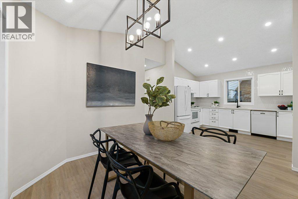 74 Anaheim Circle Ne, Calgary, Alberta  T1Y 7E1 - Photo 6 - A2259038