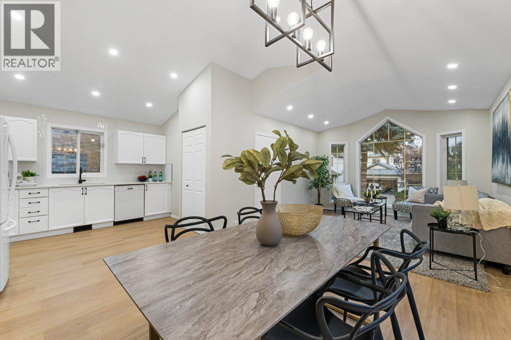 74 Anaheim Circle Ne, Calgary, Alberta  T1Y 7E1 - Photo 2 - A2259038