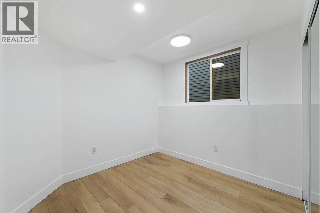 74 Anaheim Circle Ne, Calgary, Alberta  T1Y 7E1 - Photo 24 - A2259038