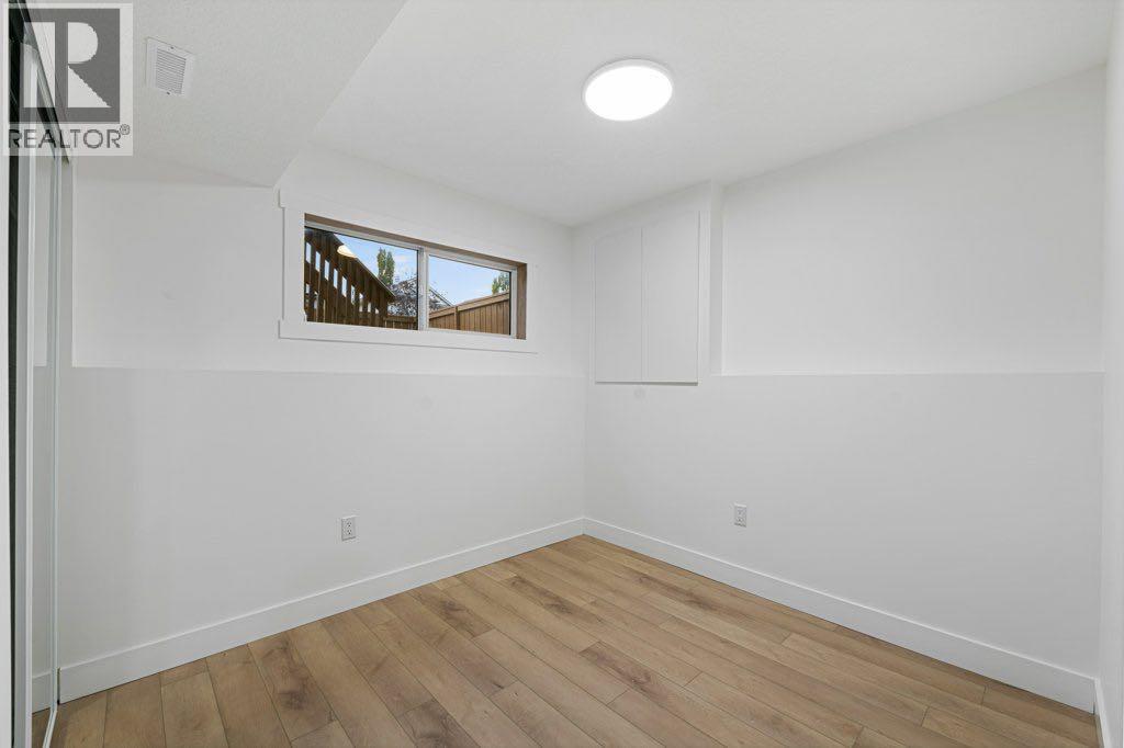 74 Anaheim Circle Ne, Calgary, Alberta  T1Y 7E1 - Photo 23 - A2259038