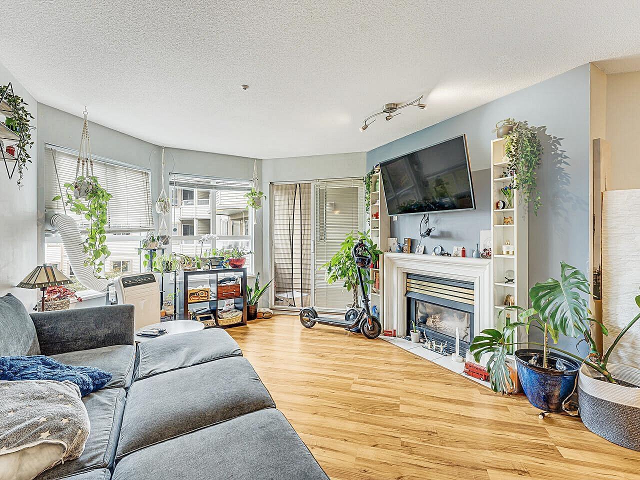 311 8139 121a Street, Surrey, British Columbia  V3W 0Z2 - Photo 7 - R3055774