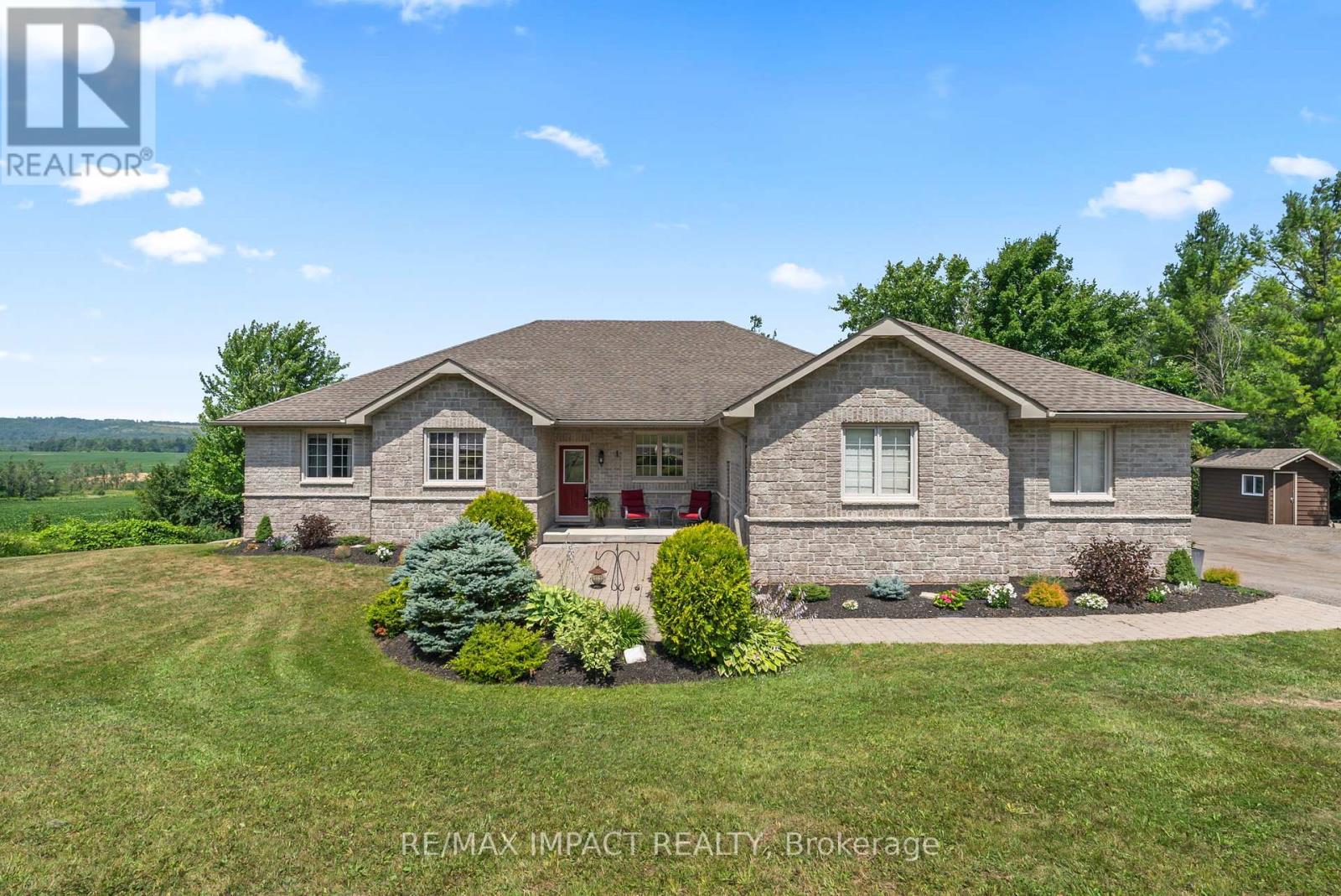 422 7a Highway, Cavan Monaghan, Ontario  L0A 1C0 - Photo 2 - X12449798