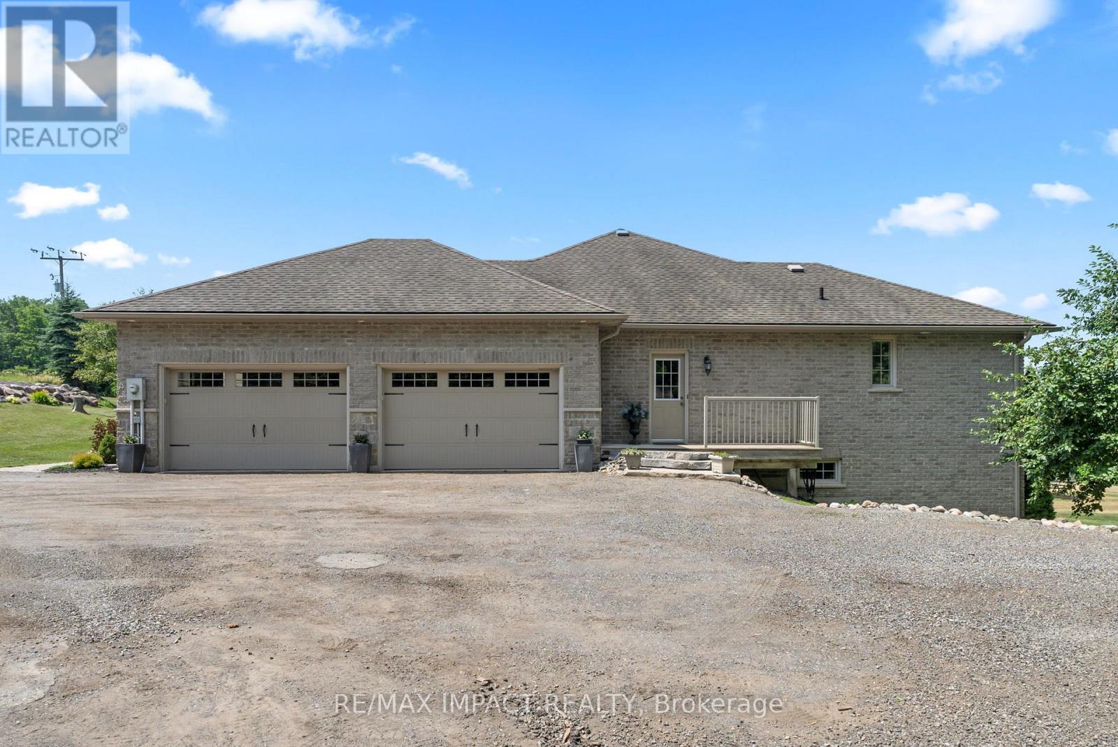 422 7a Highway, Cavan Monaghan, Ontario  L0A 1C0 - Photo 36 - X12449798