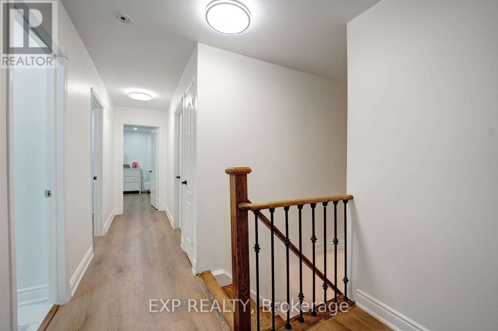 33 Hartrick Place, Whitby, Ontario  L1R 2C2 - Photo 25 - E12449594