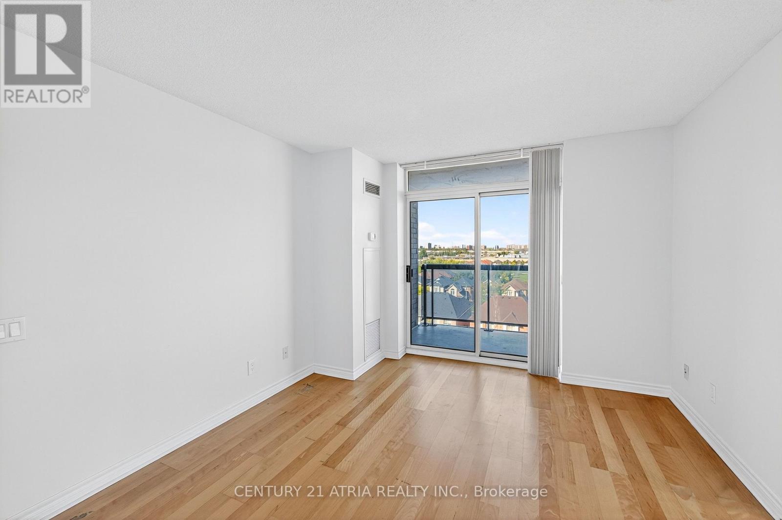 716 - 8 Mondeo Drive, Toronto, Ontario  M1P 5C7 - Photo 12 - E12449604