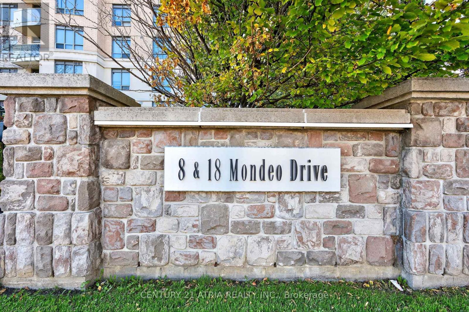 716 - 8 Mondeo Drive, Toronto, Ontario  M1P 5C7 - Photo 3 - E12449604