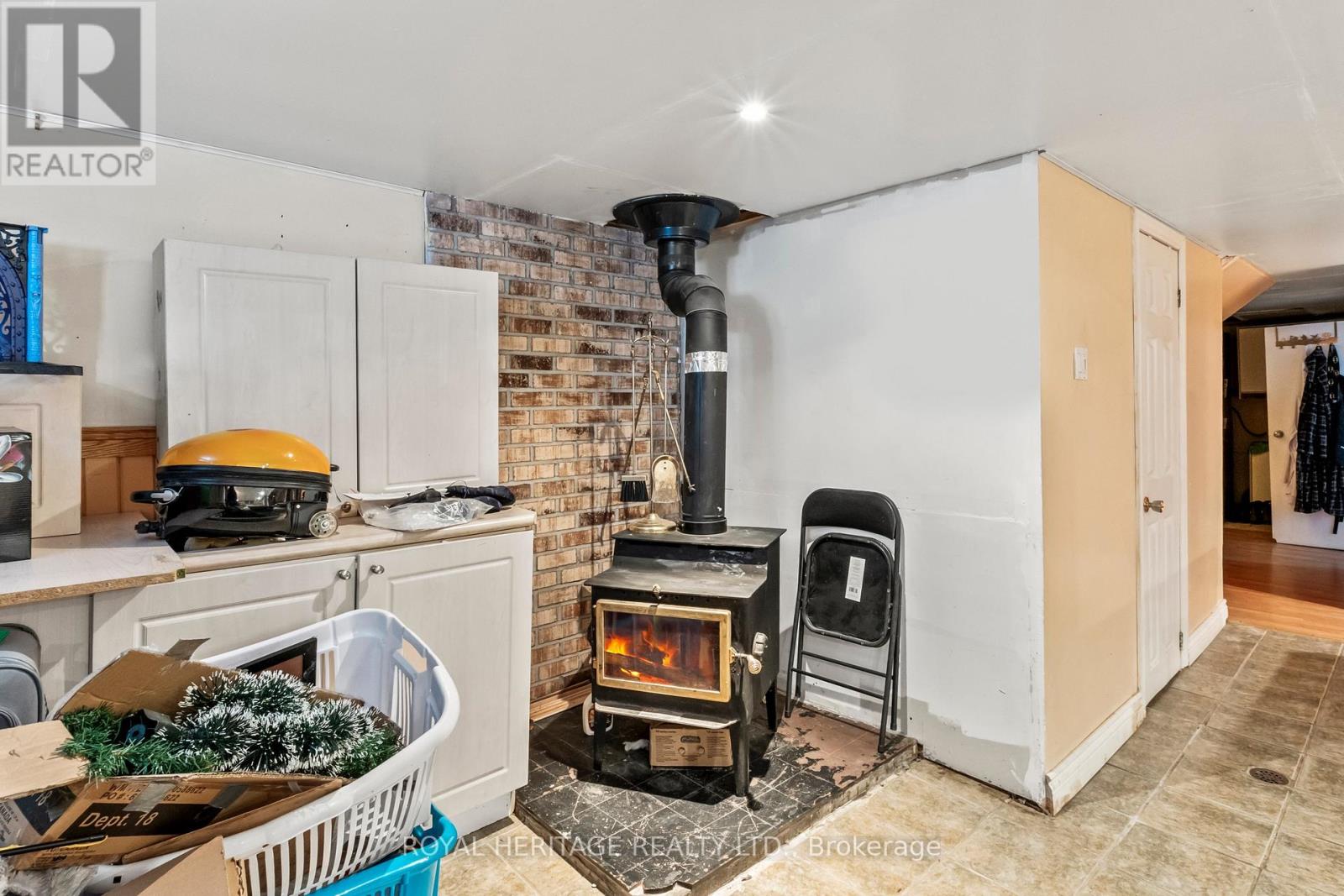 42 Billingsgate Crescent, Ajax, Ontario  L1S 2R8 - Photo 25 - E12449730