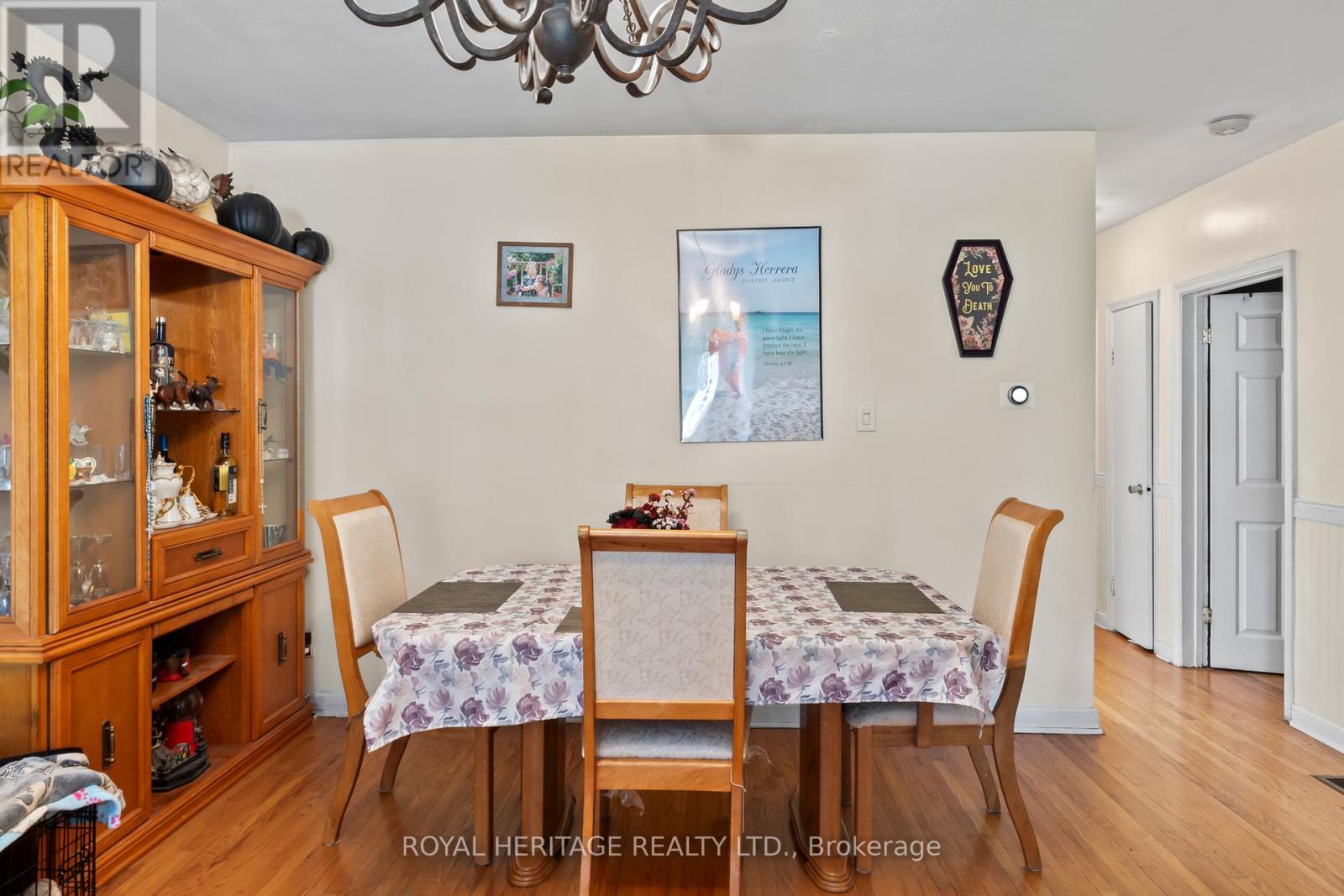 42 Billingsgate Crescent, Ajax, Ontario  L1S 2R8 - Photo 7 - E12449730