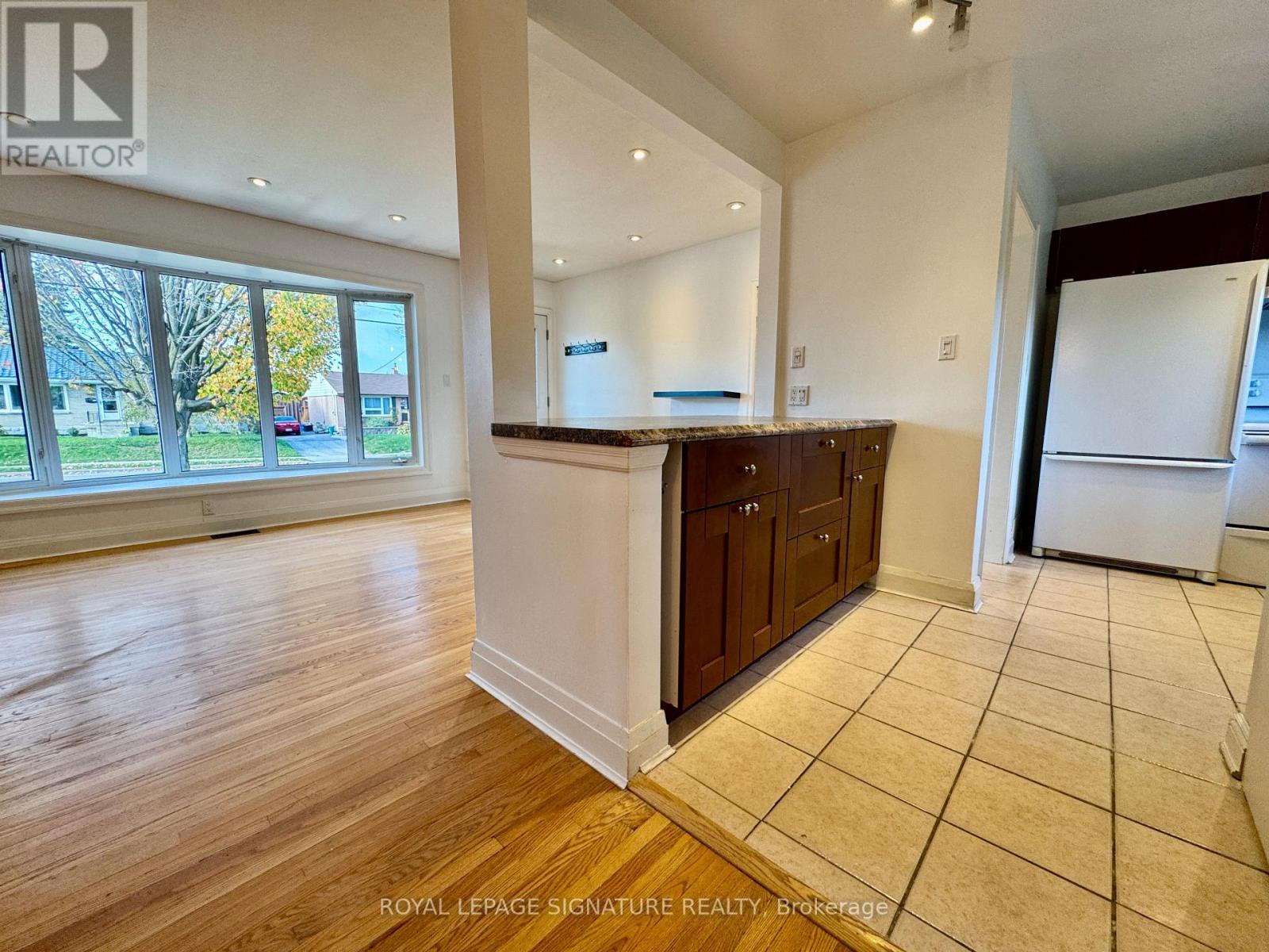 Main - 487 Annapolis Avenue, Oshawa, Ontario  L1J 2Y8 - Photo 6 - E12449743