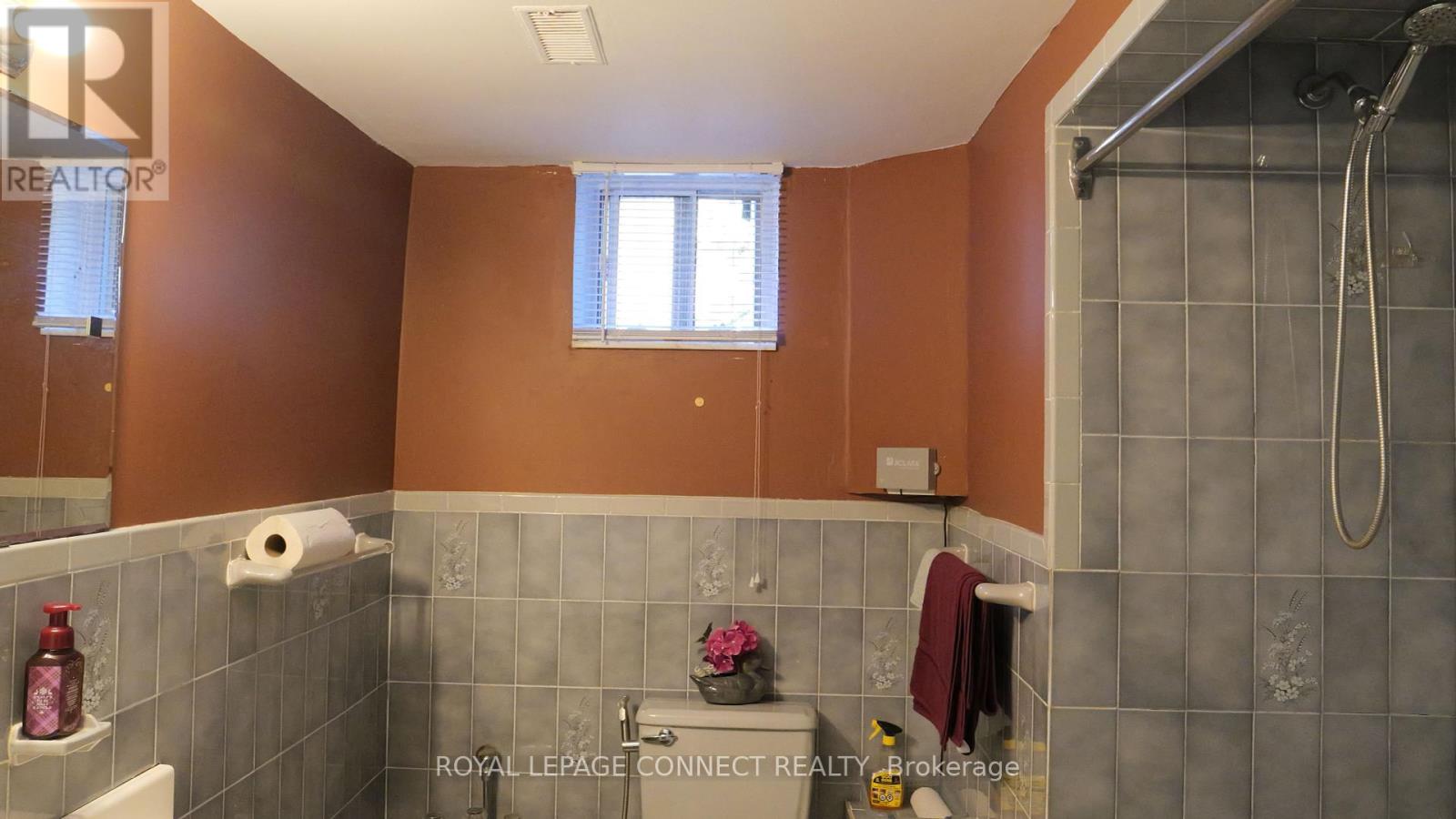 Lower - 1222 Brimley Road, Toronto, Ontario  M1P 3G4 - Photo 19 - E12449749