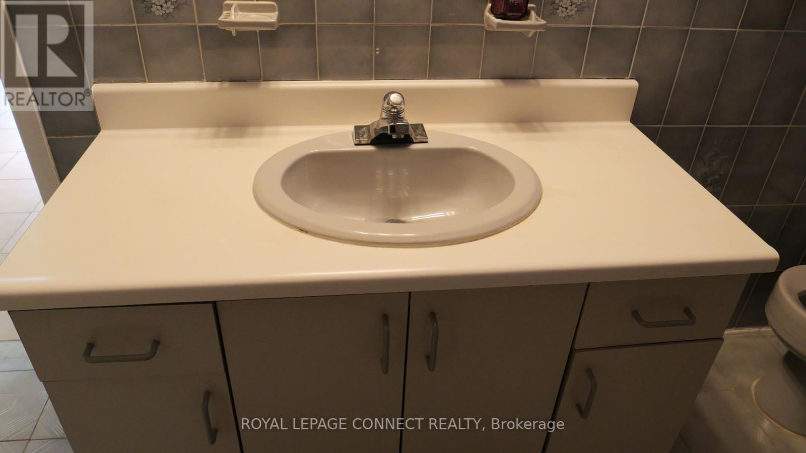 Lower - 1222 Brimley Road, Toronto, Ontario  M1P 3G4 - Photo 23 - E12449749