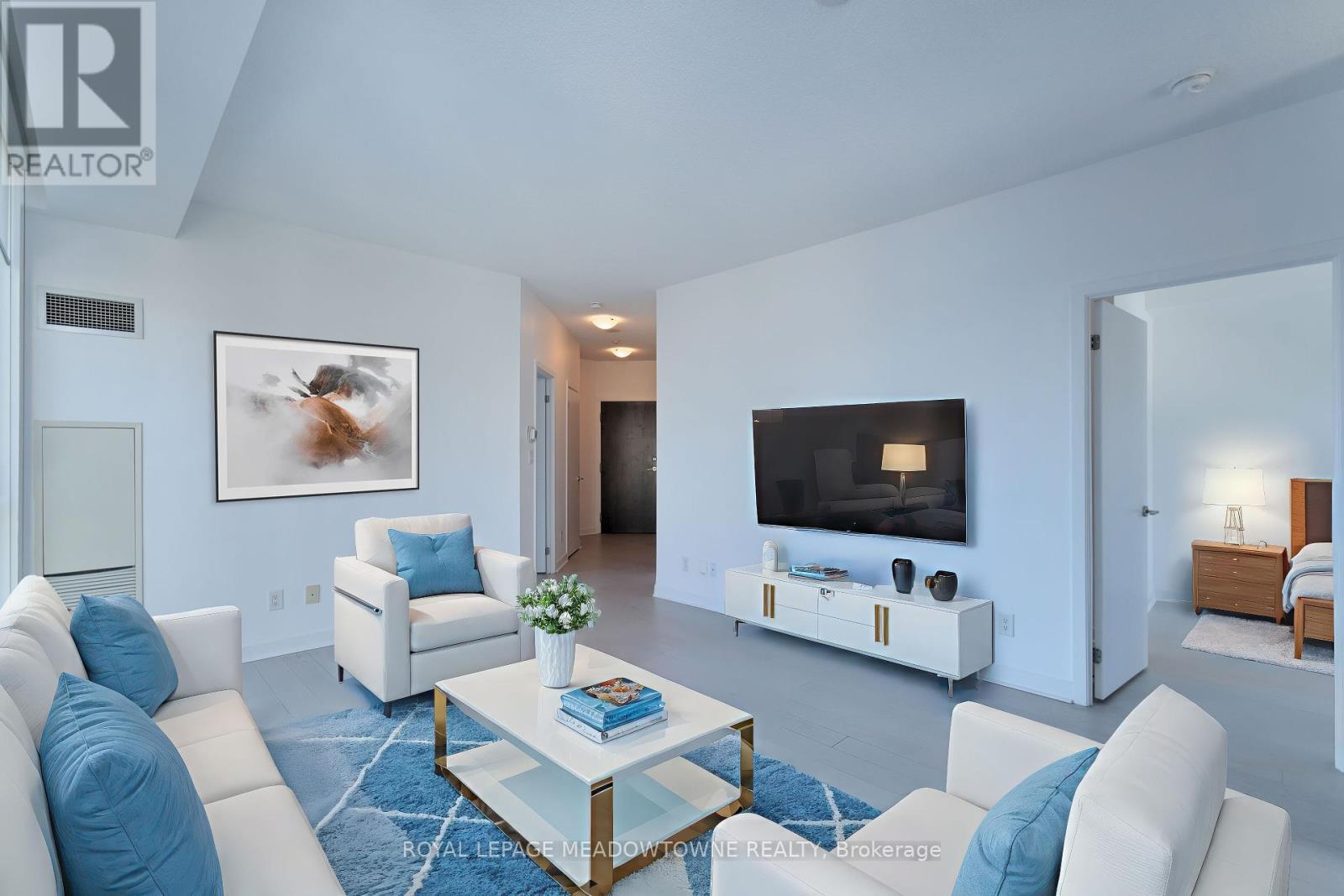 1805 - 18 Harbour Street, Toronto, Ontario  M5J 2Z6 - Photo 10 - C12449695