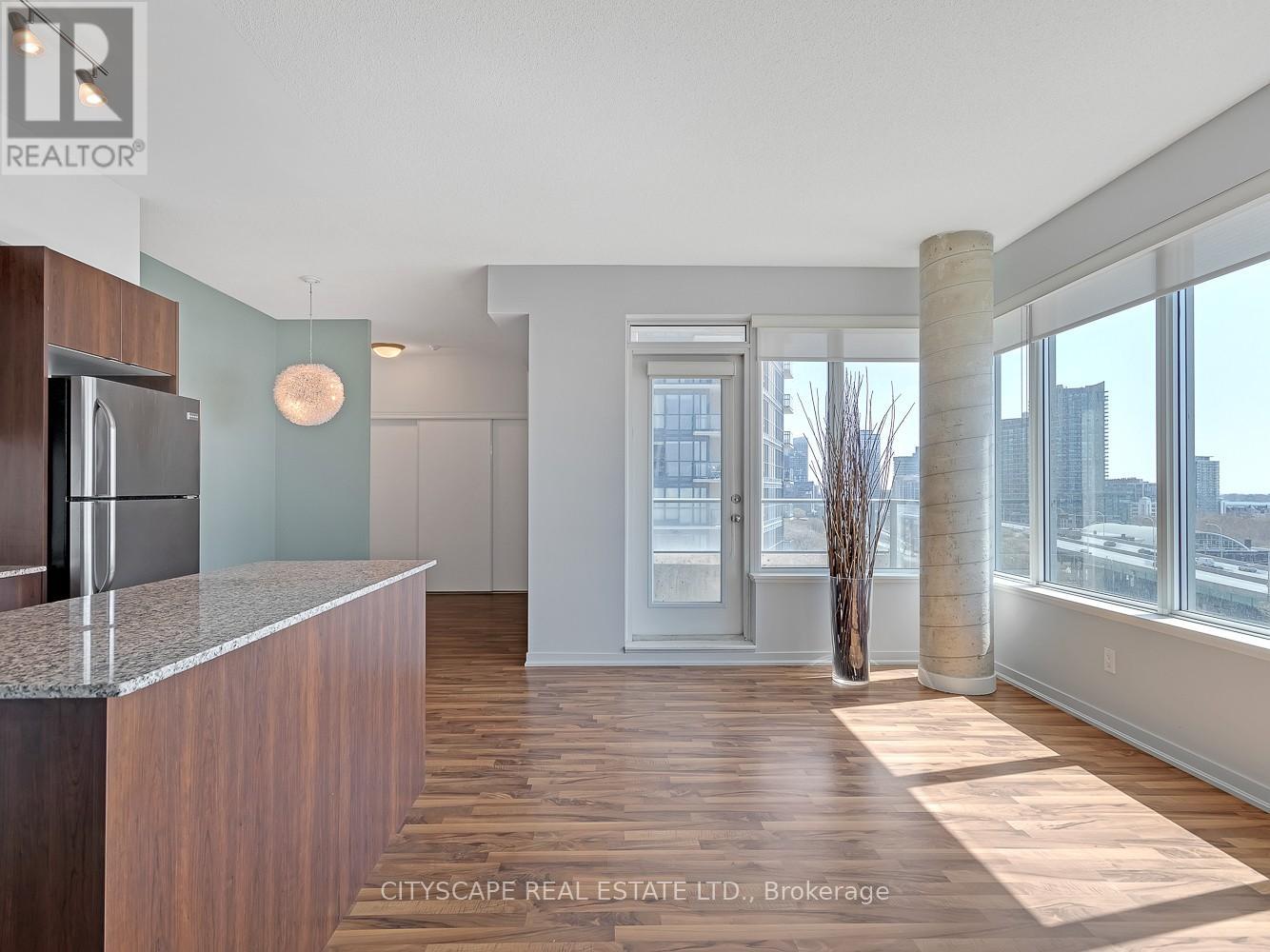 908 - 55 East Liberty Street, Toronto, Ontario  M6K 3P9 - Photo 4 - C12438075