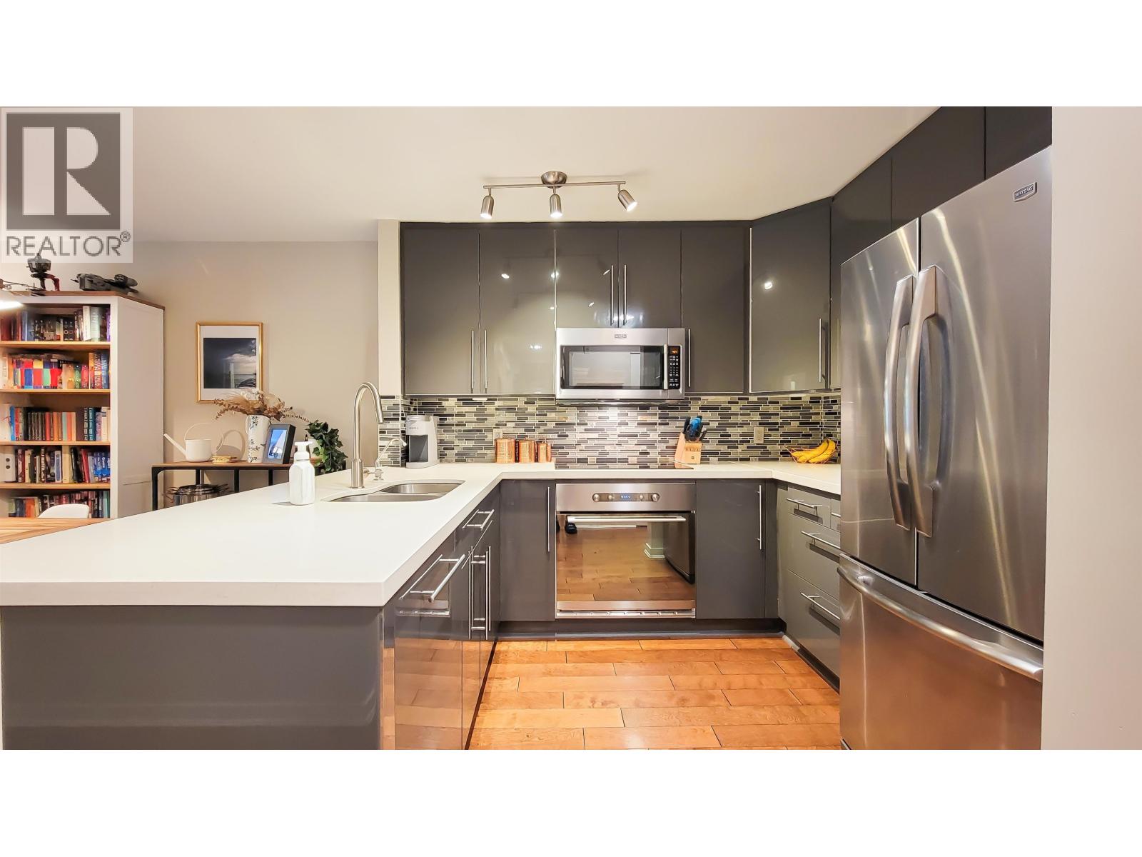 214 3038 Kent Avenue South E, Vancouver, British Columbia  V5S 4V8 - Photo 11 - R3055909