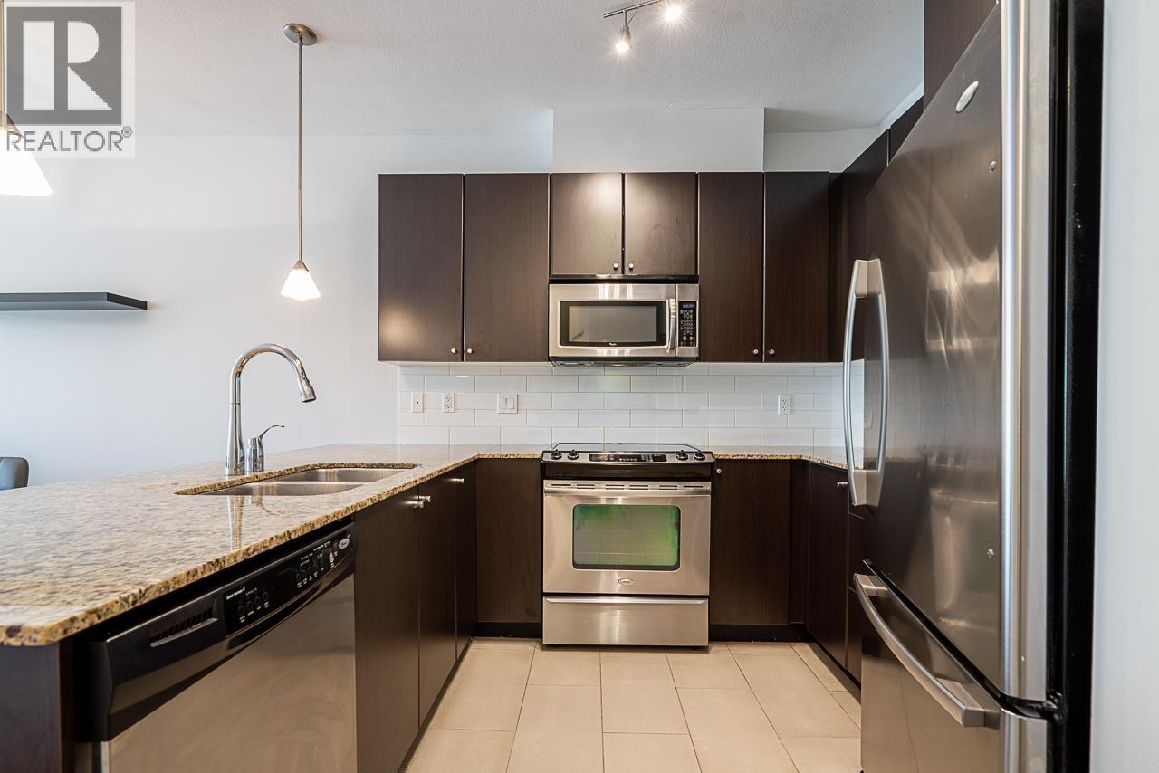 203 225 Francis Way, New Westminster, British Columbia  V3L 0G1 - Photo 2 - R3056128