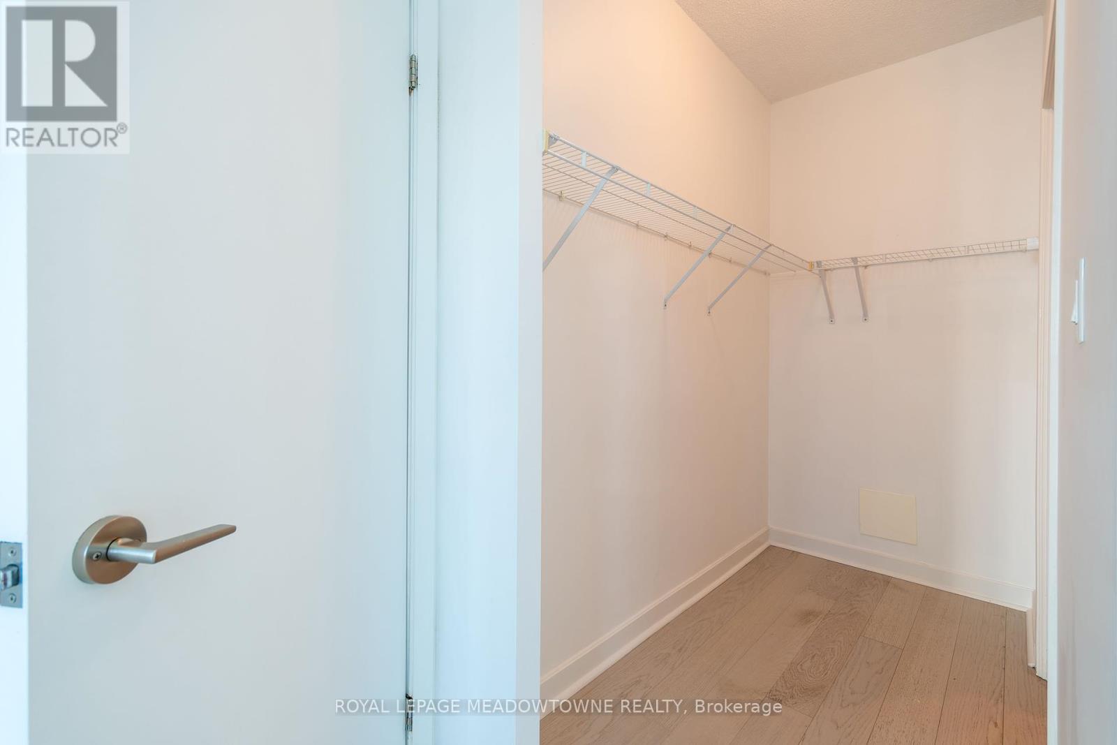 1805 - 18 Harbour Street, Toronto, Ontario  M5J 2Z6 - Photo 22 - C12449695