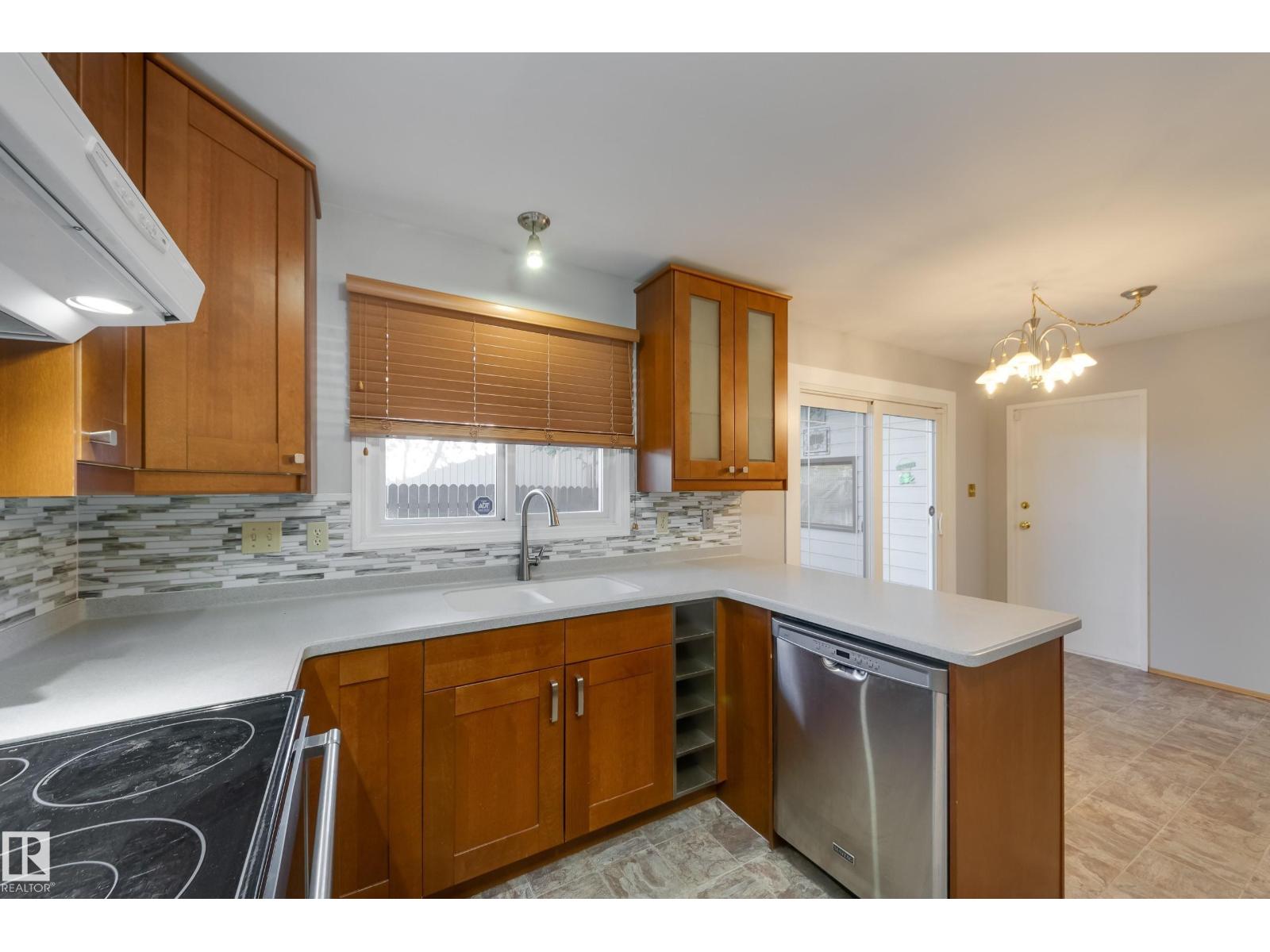 5403 39a Av Nw, Edmonton, Alberta  T6L 2E3 - Photo 17 - E4461150