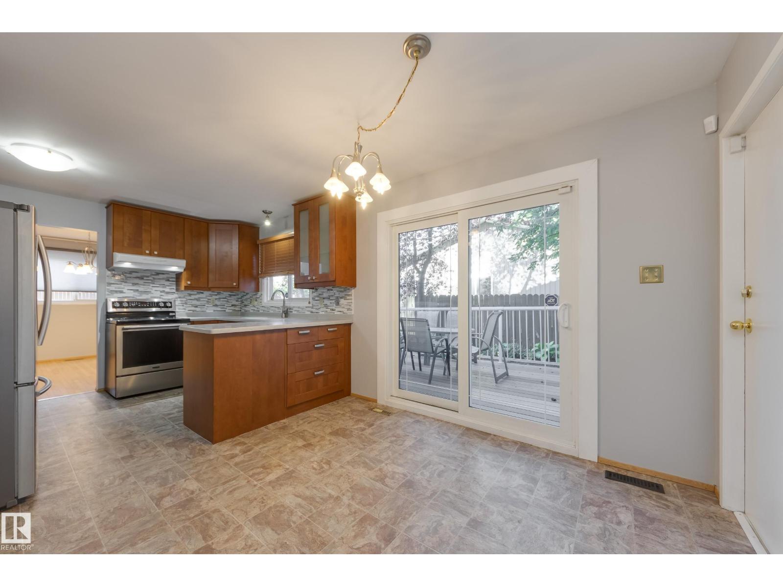 5403 39a Av Nw, Edmonton, Alberta  T6L 2E3 - Photo 21 - E4461150