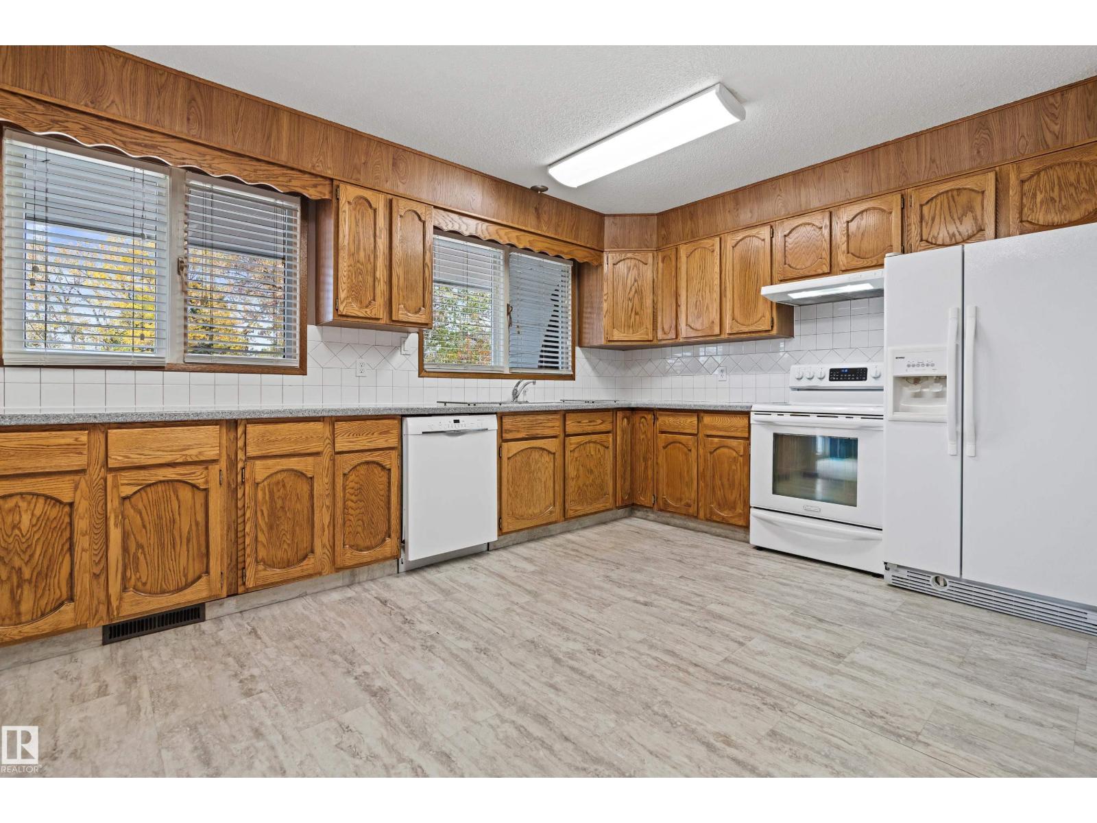 5558 145a Av Nw, Edmonton, Alberta  T5A 2S1 - Photo 9 - E4461151