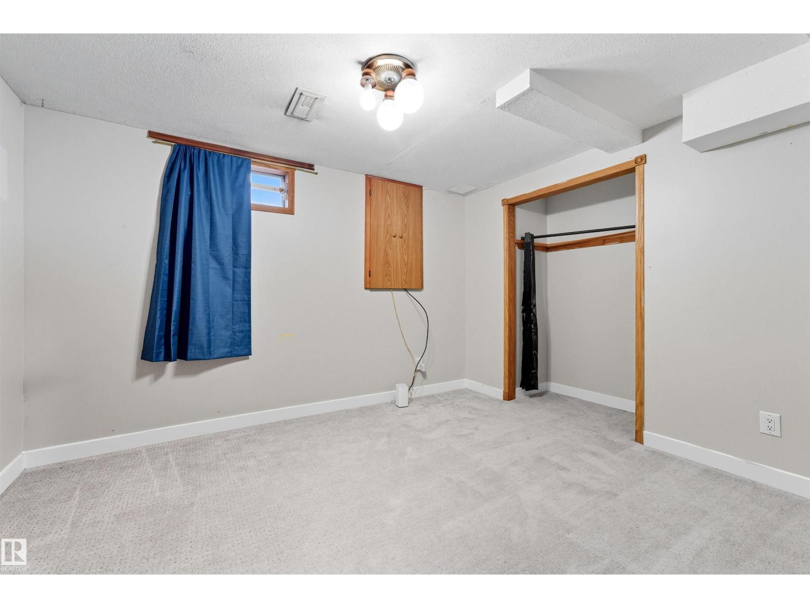 363 Huffman Cr Nw, Edmonton, Alberta  T5A 4C9 - Photo 33 - E4461152