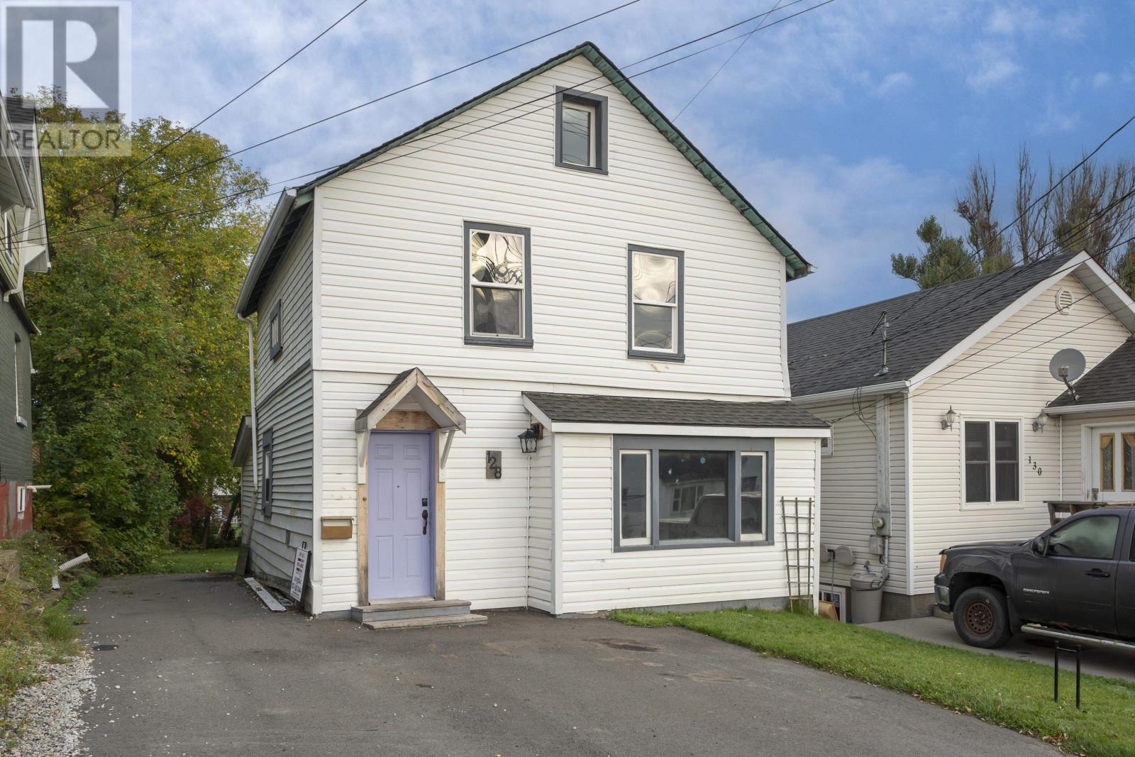 128 High St N, Thunder Bay, Ontario  P7A 5R4 - Photo 1 - TB253029