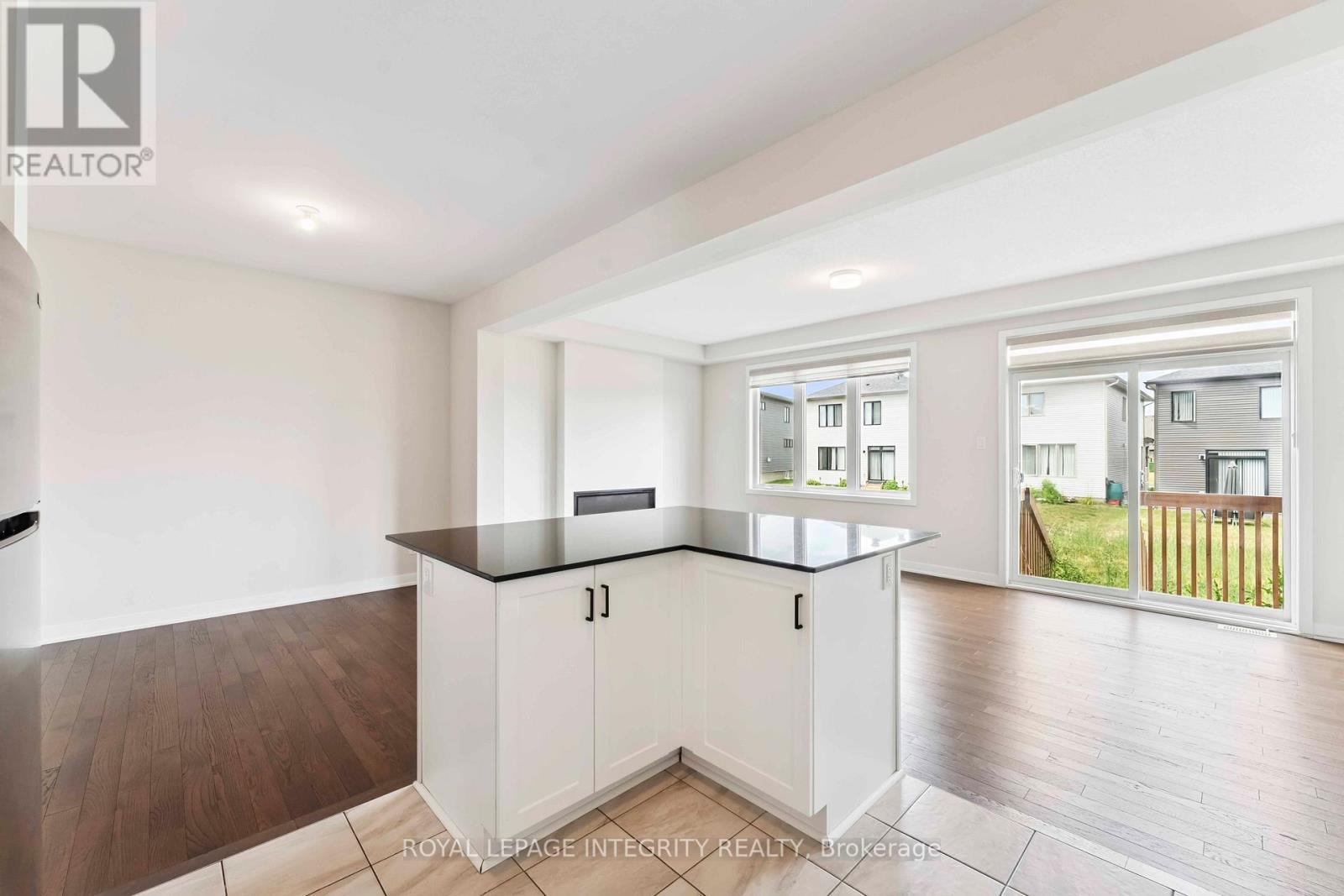 227 Ormiston Crescent, Ottawa, Ontario  K2J 7E3 - Photo 19 - X12449780