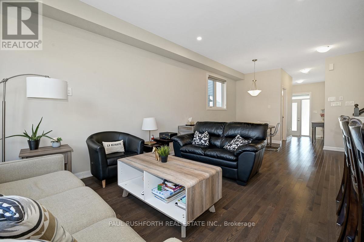 559 Decoeur Drive, Ottawa, Ontario  K4A 5G7 - Photo 7 - X12449782